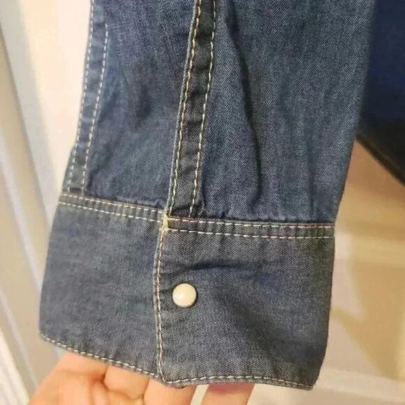 Calvin Klein Women's Blue Brady White Small Snap Front Denim Shirt - Picture 6 of 13